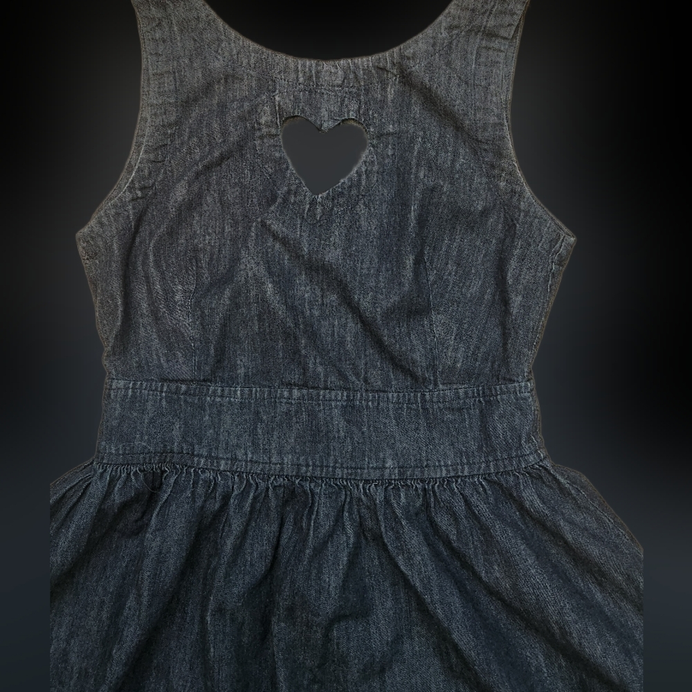 #KG25 Rebrun Grey Sleeveless Dress with Heart Cut-out on Chest & Zippered